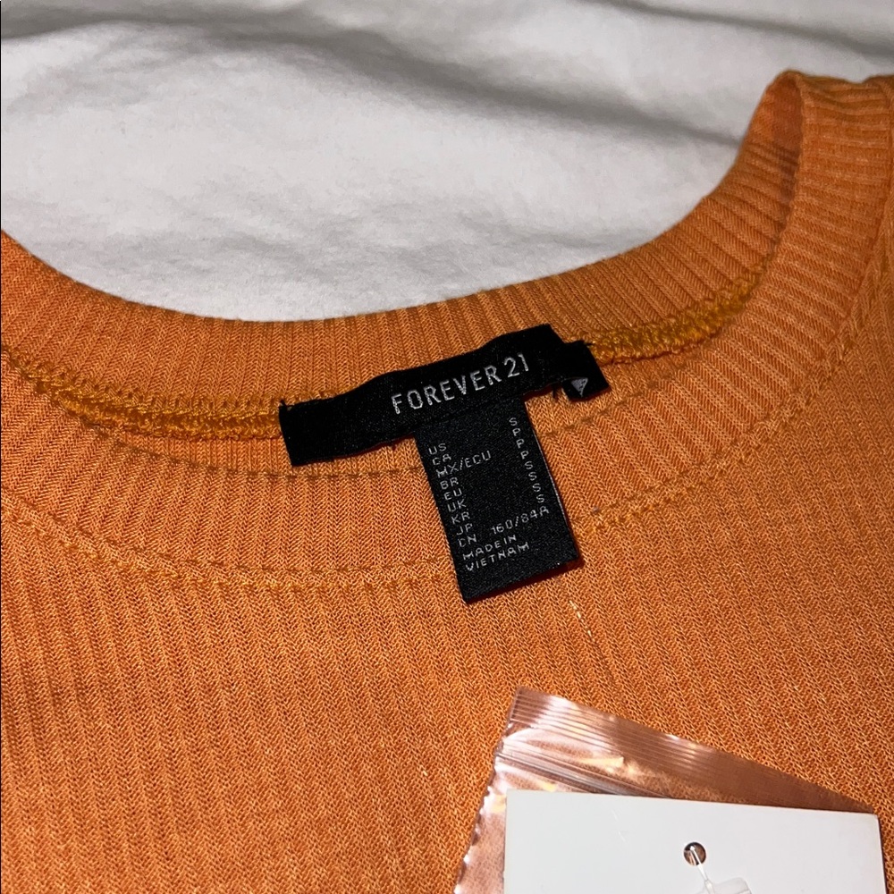 NWT Ribbed Long Sleeve Tee - Picture 4 of 4